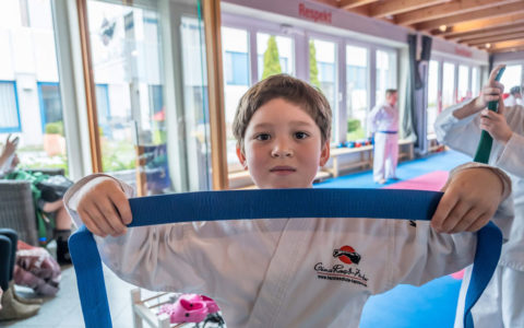 Stolz-auf-dem-Weg-zum-Schwarzgurt